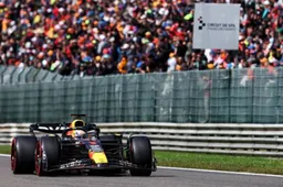 Which private jet does Max Verstappen use?