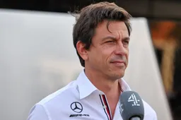 Wolff shows appreciation: "They are under so much pressure"