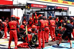 Sainz weer de klos: Ferrari vindt lek in brandstofpomp en vervangt chassis