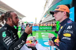 ‘Ook zonder extra pitstop had Hamilton Verstappen ingehaald, maar…’