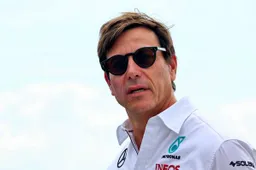 Wolff fed up with the stewards: 'A JOKE!"