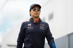 Internet haalt Perez door het slijk: 'Mazepin in een Red Bull'
