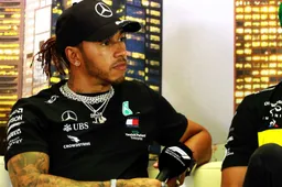 Hamilton maakt einde geruchten: "Ik vertoon geen symptomen van coronavirus"