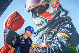 Verstappen schaart zich achter besluit over Perez: ‘Twijfel nu misschien weg’