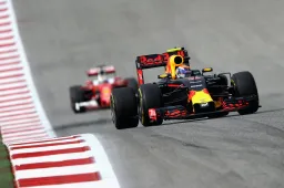 Verstappen reageert op blunder op COTA: 'Helmut was best wel boos op mij'