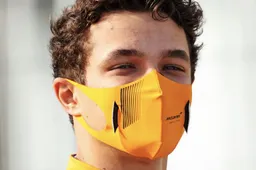'The man of the midfield' is a 'mammoth task' for Ricciardo