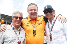 Brown promises: Andretti may drive a McLaren F1 car in Austin