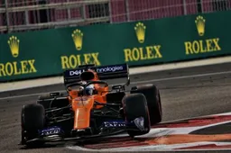 Sainz baalde van Q3 Abu Dhabi: "Verstappen, Hamilton en Ferrari's kwamen voorbij"