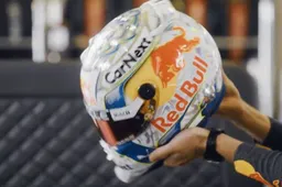 Verstappen onthult speciale helm voor de GP van Oostenrijk!
