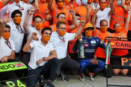 Rapportcijfers teams: Red Bull en Ferrari falen hopeloos; McLaren terug naar top