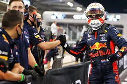 Verstappen legt snelheid van Red Bull uit: 'Mercedes pakt het anders aan'