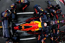Red Bull Racing oogst lof met bloedsnelle pitstops in 2019: "Blijft een teamsport"