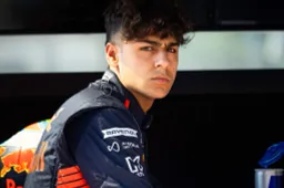 Verstappen incute timore in Lindblad: "Ecco cosa mi colpisce di più".