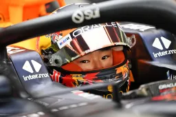 Tsunoda en piste avec Red Bull pour la première fois