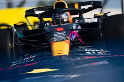 Max Verstappen lidera los tiempos, dominando la FP3