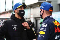Ricciardo laat Norris links liggen: 'De betere racer? Ik moet Max zeggen'