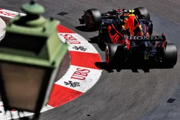 Red Bull testte nieuwe diffuser met haaientanden op de wagen van Verstappen