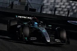 Mercedes onthult Adidas als nieuwe sponsor: 'Een nieuw hoofdstuk'