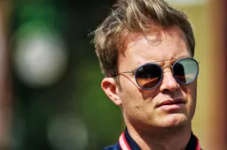Rosberg vertelt over strijd tegen Hamilton: "Moest mijn persoonlijkheid aanpassen"