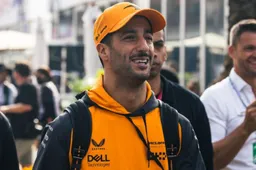 Ricciardo verhandelt sowohl mit Red Bull Racing als auch mit Mercedes'.