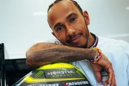 Hamilton con un casco speciale in Brasile