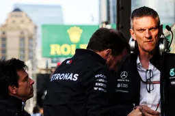 Mercedes reageert op complottheorie