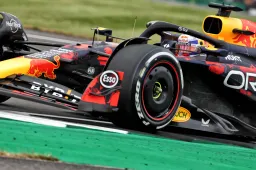 Verstappen moet meerdere erkennen in Norris én Piastri in VT2 Silverstone