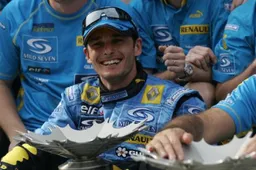Fisichella relembra tempo na Renault: "Uma honra ser um jogador de equipe"