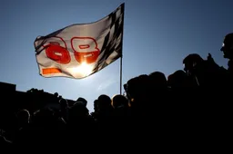 LIVE: VT1 van de F1 Grand Prix van Hongarije - Regen op de Hungaroring!