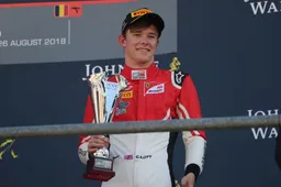 Alfa Romeo kiest voor Ferrari junior-Calum tijdens Barcelona-test