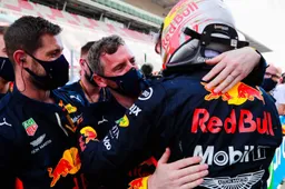 Verstappen enjoys pit stops Red Bull: "It's going so incredibly fast"