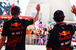 Tesi | Dopo la prima curva, Verstappen e Perez a posizioni invertite