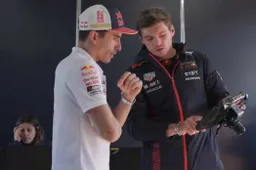Verstappen in full 'Maxplaining' mode for MotoGP champion Marc Marquez