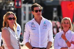 Wolff não se arrepende de desclassificação da Mercedes: "Faria de novo"