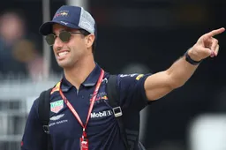 Ricciardo over Bottas: "In de laatste ronde moet je alles geven"