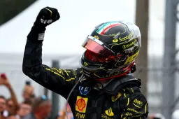 Monza ontploft na overwinning Leclerc in Grand Prix van Italië