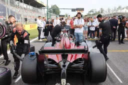 Oplossing in zicht voor aanstormend F1-talent? ‘Dat is een optie, ja’