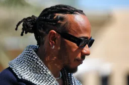Waarom Lewis Hamilton hoopt dat Verstappen naar Mercedes verkast