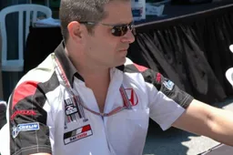 De Ferran admits "disappointing" Grand Prix