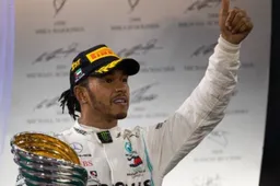 Hamilton reflects on Rossi seat swap