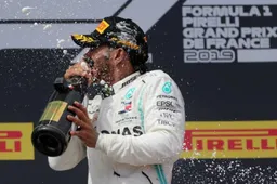 Lewis Hamilton niet eens met de tijdstraf voor Ricciardo in Frankrijk