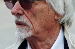 Ecclestone laakt grote kalender: 'Met zoveel races teveel echtscheidingen'