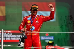 Sainz: "Dieser Moment war wegen Verstappens Dominanz ein besonderer".