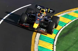 'Problemen Verstappen begonnen vóór race al met hydraulisch lek'