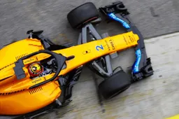 McLaren verbergt hun nieuwe voorvleugel voor het publiek!