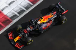 Verstappen helder: "Lewis heeft al zoveel kampioenschappen gewonnen"