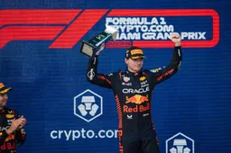 'Dominante overwinning Verstappen geeft verdraaid beeld na bandenstrategie'