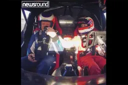 Video: Barrichello emotioneel tijdens meerijden zoon