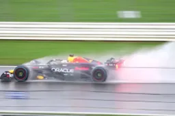 Sehr detaillierte Aufnahmen von Verstappen im RB20 in Silverstone