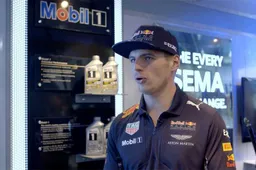 Video: Hoe kijkt Max Verstappen tegen Lewis Hamilton aan?